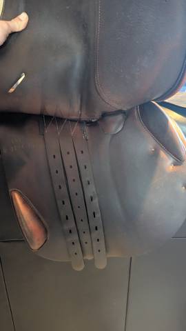 Selle butet 17 pouces