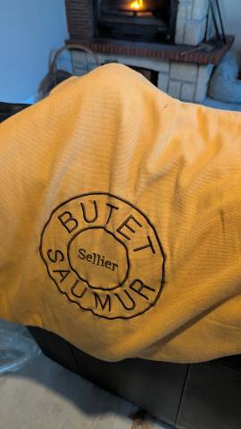 Selle butet 17 pouces