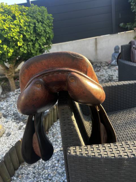 Selle butet  17.5 selle