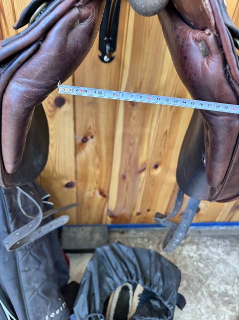 Dressage Cobra 17,5