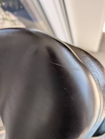 Selle Equipe monoquartier 16"5