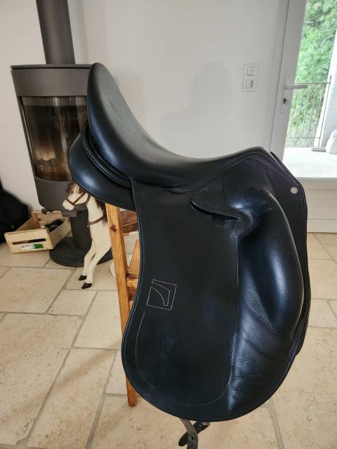 Selle Childeric DPL 17 quartiers1 