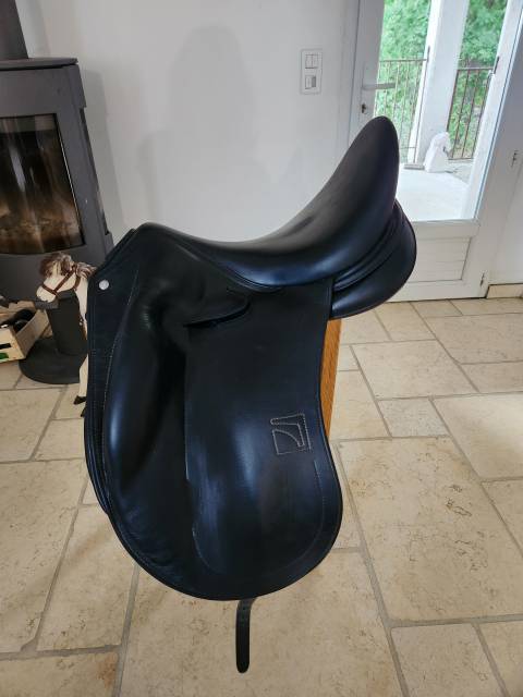 Selle Childeric DPL 17 quartiers1 