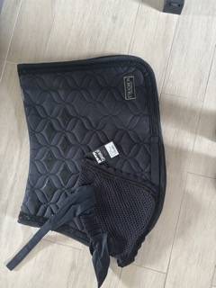 Ensemble tapis et bonnet eskadron 