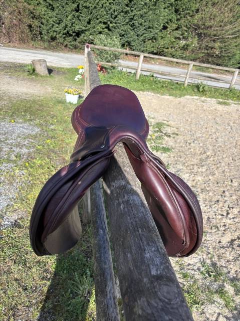 Selle Bates 17,5