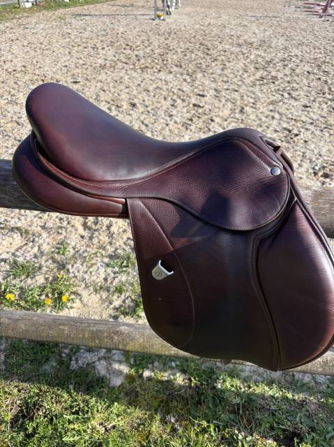 Selle Bates 17,5