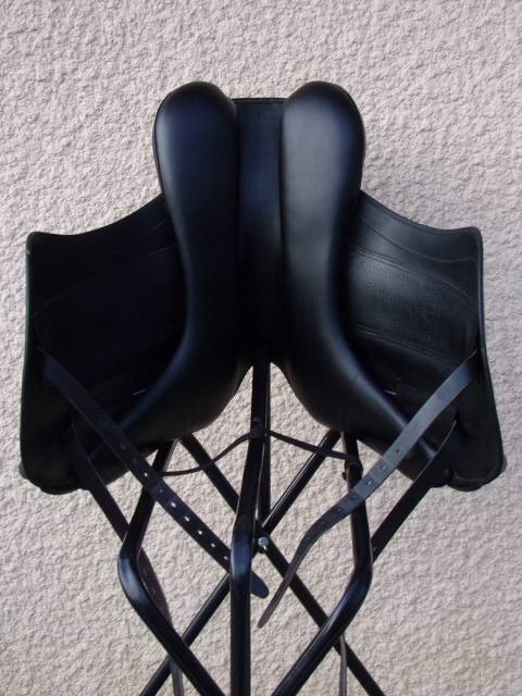 Selle Dressage Childeric DHE 17'5