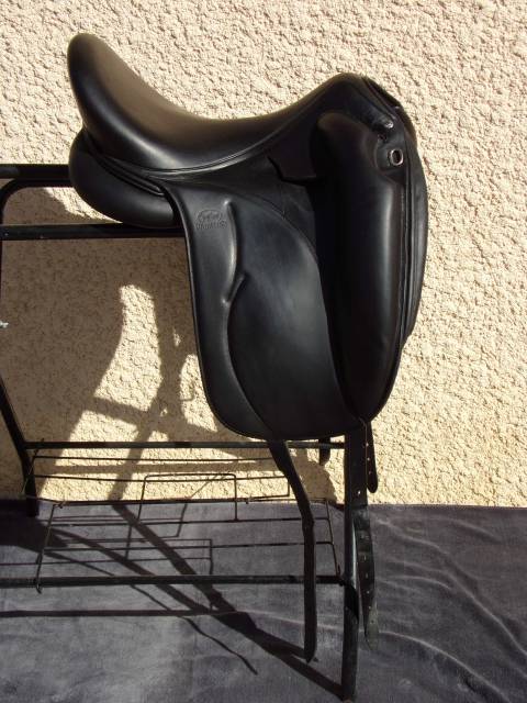 Selle Dressage Devoucoux Makila Lab 17'5 