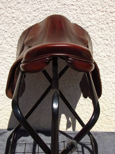 Selle Antares obstacle contact 18'