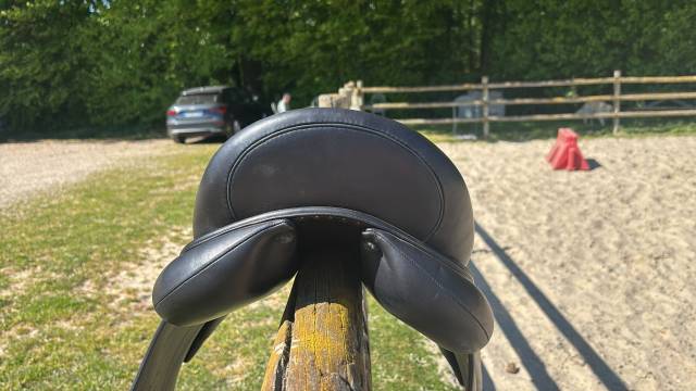 Selle Devoucoux Makila S 2025