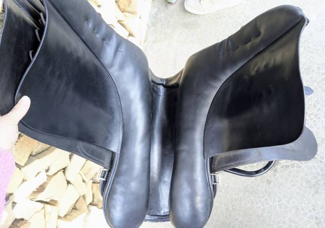 Selle d'&eacute;quitation St&uuml;bben Scout 18/31