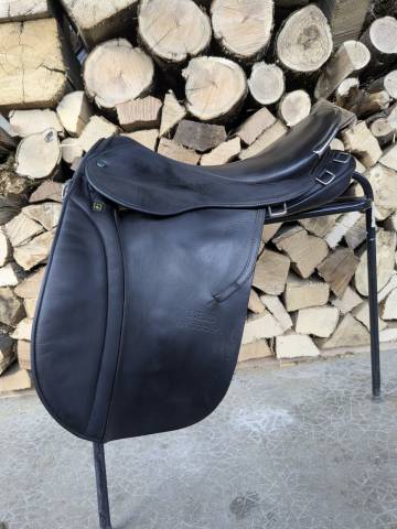 Selle d'&eacute;quitation St&uuml;bben Scout 18/31