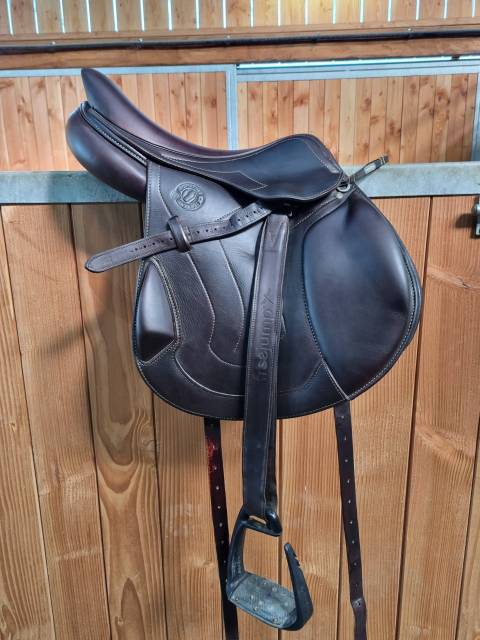 Selle Antar&egrave;s mono quartier  17 pouces