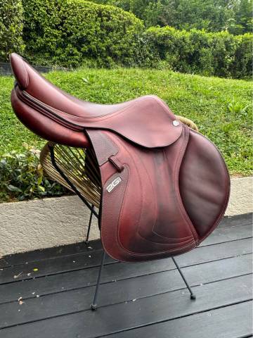 Selle CWD Mademoiselle 2GS Chataigne, tr&egrave;s bon &eacute;tat
