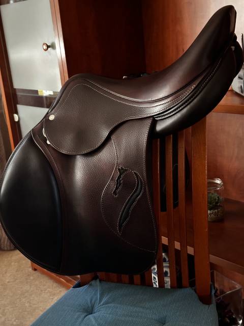 Vends selle Antar&egrave;s Connexion taille 17", quartiers 2+2
