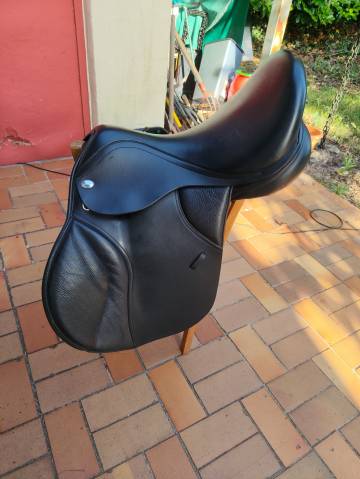 selle thorowgood anatomic GP 17,5 pouces
