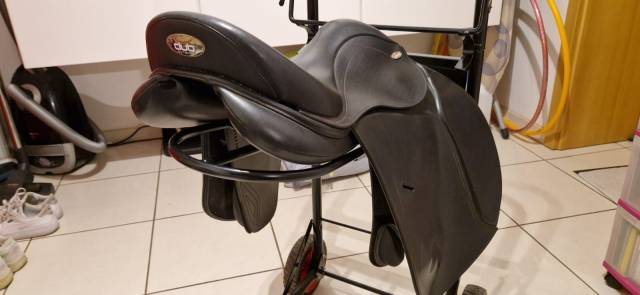 Selle Tekna Club mixte 16,5 pouces+3 ar&ccedil;ons changeables