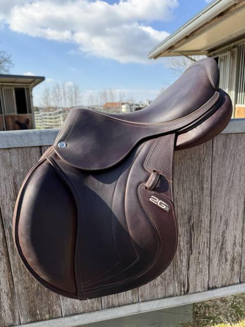 Neuf au prix de l&rsquo;occasion selle CWD 2 GS