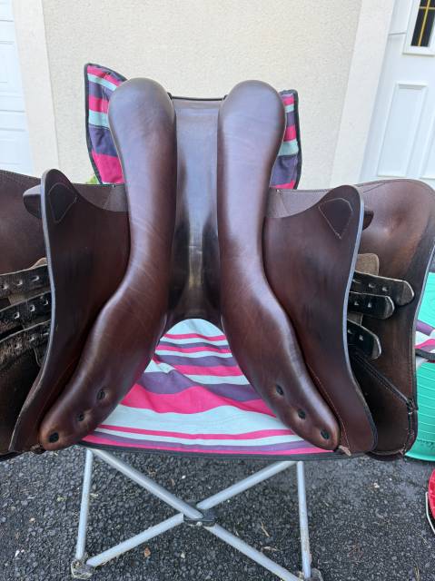 Selle d&rsquo;&eacute;quitation mixte 