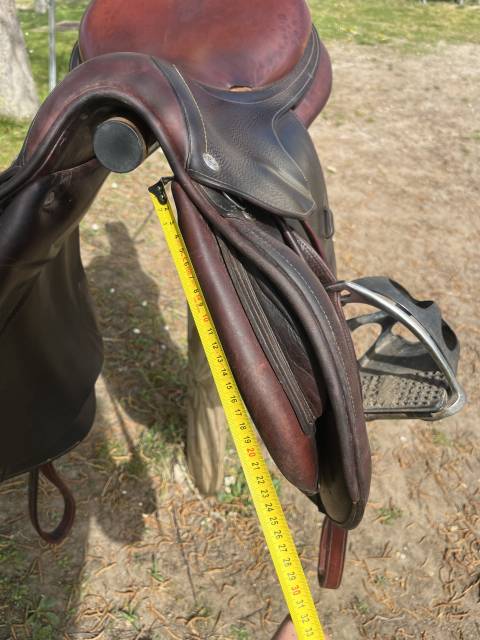 Selle CWD 18 pouces 