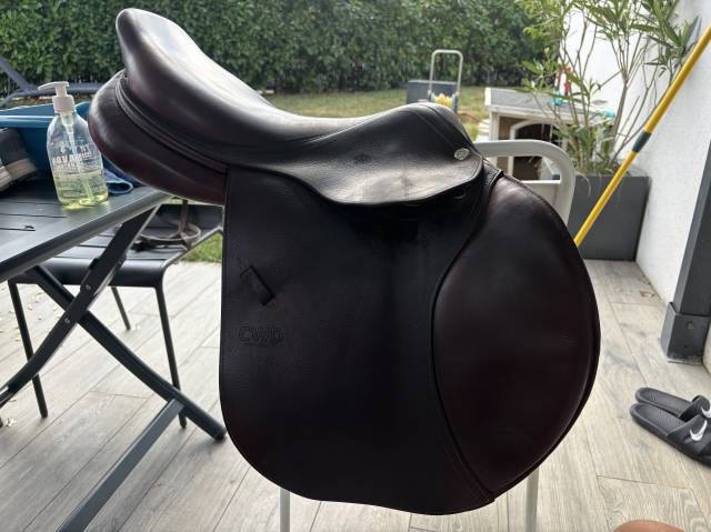Selle mixte CWD 17,5 pouces,ann&eacute;e 2018