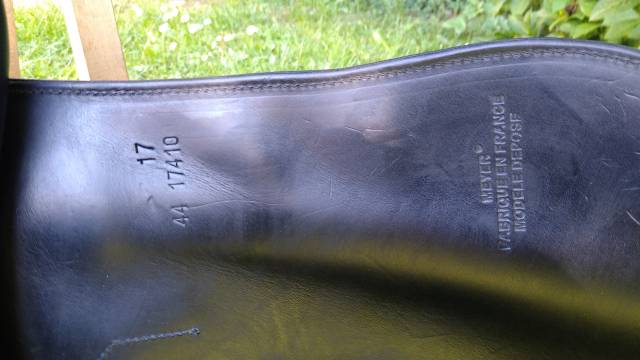 Selle Dressage MEYER  Monoquartier 17&ldquo;