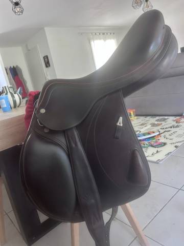 Selle expression monoquartier 17,5 &Eacute;quip&eacute; 