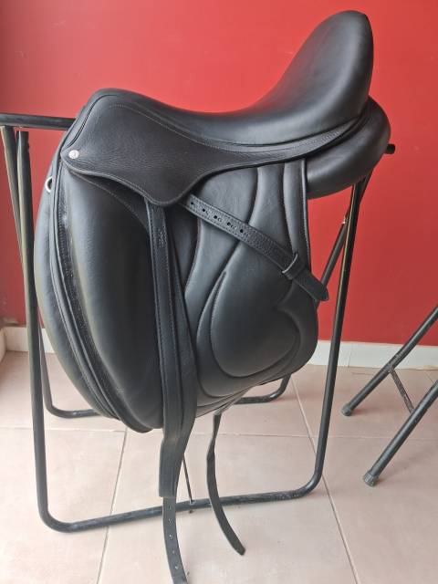 Selle de dressage Antares Cadence