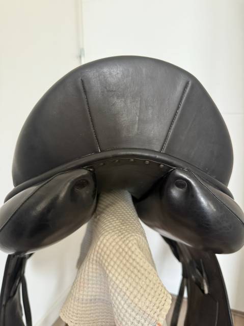 Selle childeric dressage 17.5