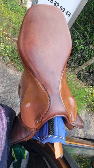 Selle 16.5 pouce prestige 