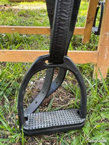 Selle de Dressage Devoucoux Makila - T 18