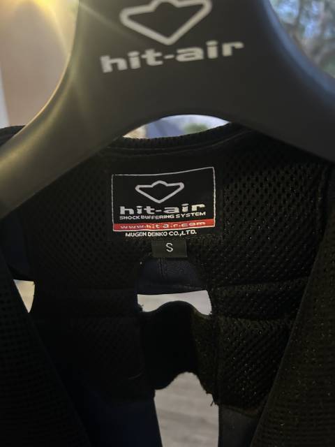 Air bag hit air 