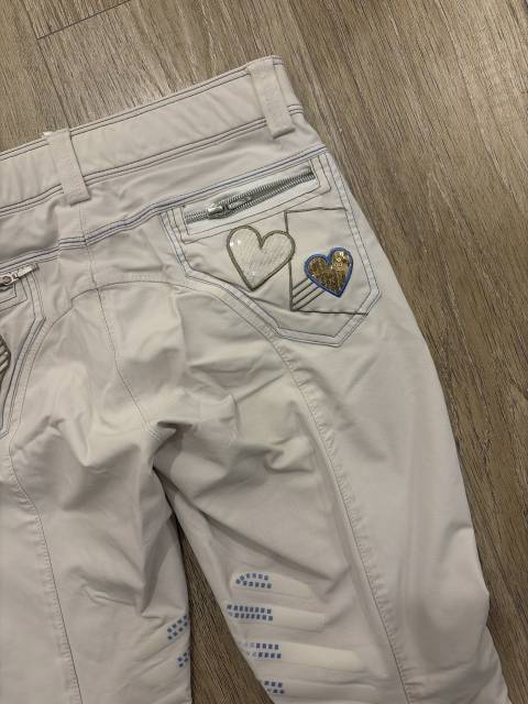 Pantalon blanc et bleu 