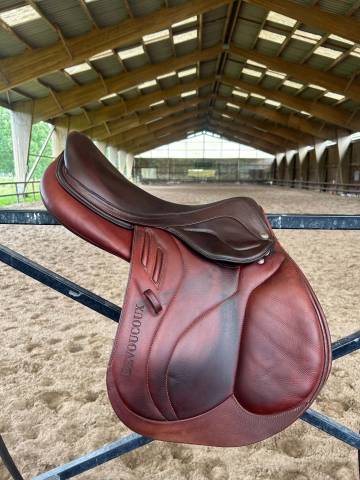 Selle Devoucoux Biarritz Lab (2018) &ndash; 17,5