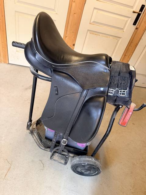 Selle de dressage St&uuml;bben Euphoria - 17&rdquo; - Arcade 31