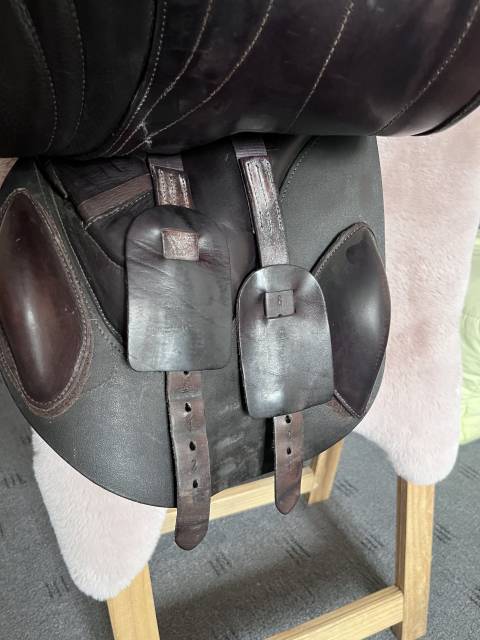Selle Fairfax 17,5 pouces 