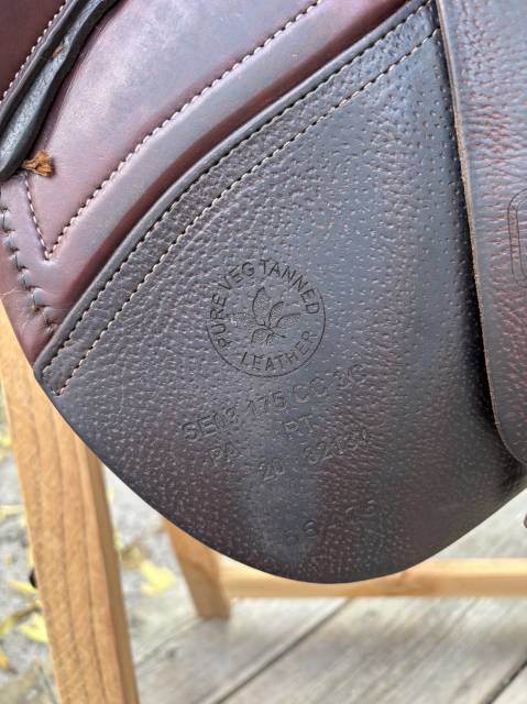 Selle CWD 17,5 - tr&egrave;s bon &eacute;tat 
