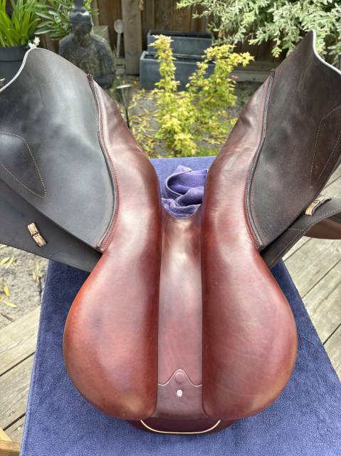 Selle CWD 17,5 - tr&egrave;s bon &eacute;tat 