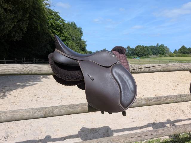 Selle Wintec 500 Cair Hart Mixte 17,5