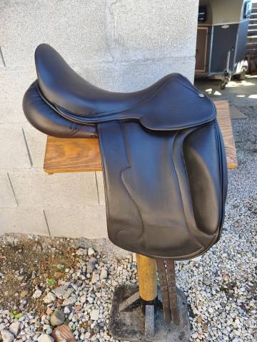Selle dressage scb 17'5