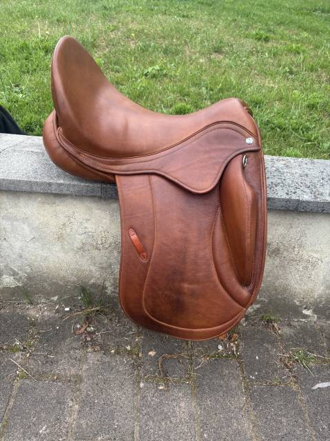 Selle de dressage portugaise Gomes