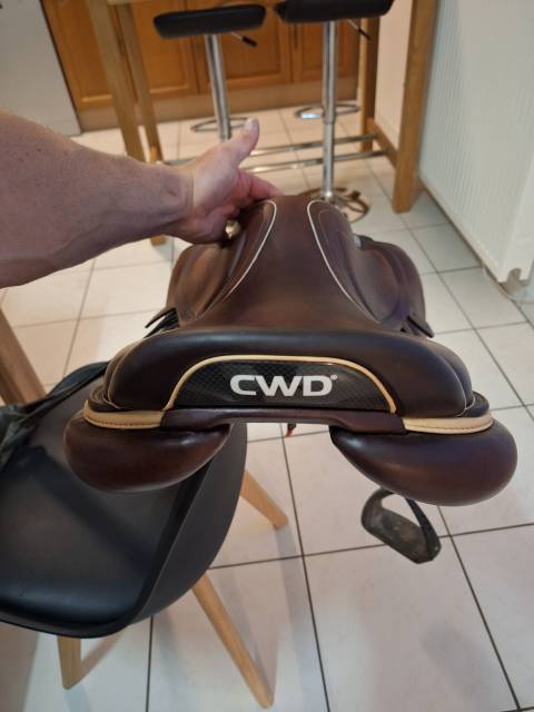 Selle CWD 2gs kids 15,5 pouces