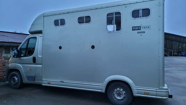 Camionnette VL Peugeot Boxer