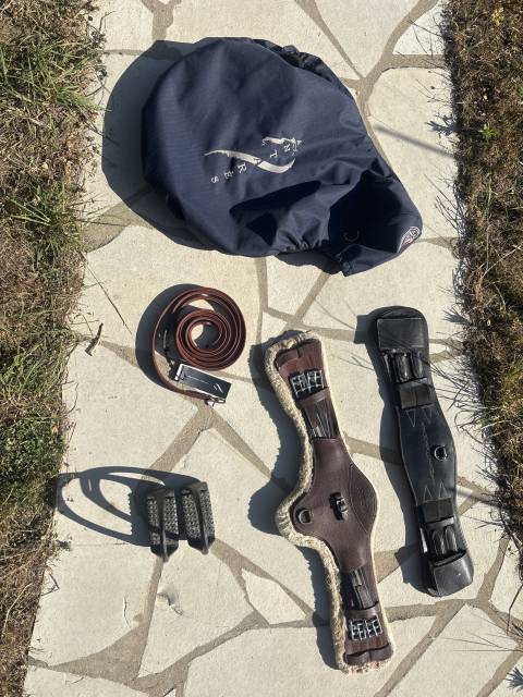 Selle Antar&egrave;s Veau Monoquartier Connexion 17,5 &eacute;quip&eacute;e