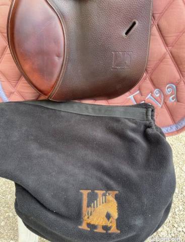 Selle Jump&rsquo;in 17 pouces 