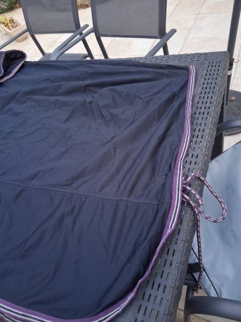 WeatherBeeta Couverture Polaire Cooler Comb 135cm