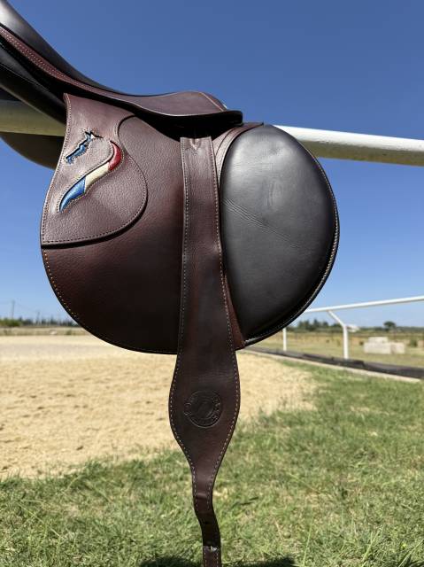 Selle Antares Comfort2 18&rdquo; Excellent &eacute;tat 