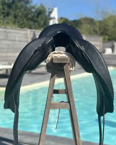 Selle Gaston Mercier Doline II noire &ndash; 16.5/17"