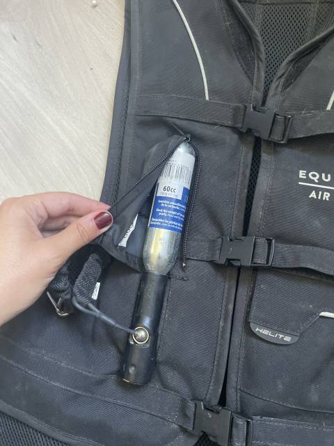 Gilet airbag equitheme x helite 