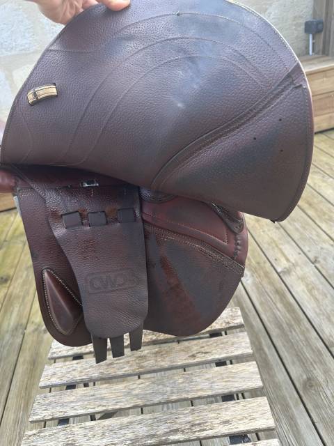Selle CWD 17,5 doubl&eacute; veau 